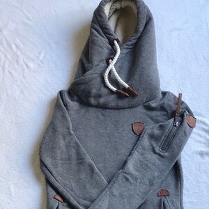 Wanakome Women's Artemis Dark Grey Hoodie Size S